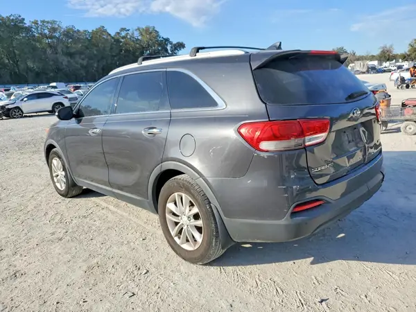 5XYPG4A34GG064802 2016 KIA SORENTO - Image 2