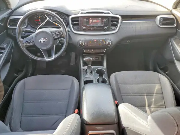 5XYPG4A34GG064802 2016 KIA SORENTO - Image 8