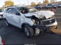 5XYPG4A34GG069448 2016 KIA SORENTO