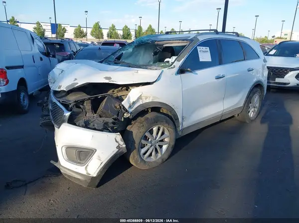 5XYPG4A34GG069448 2016 KIA SORENTO - Image 2