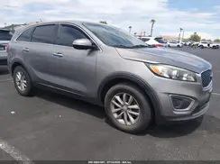 5XYPG4A34GG069563 2016 KIA SORENTO