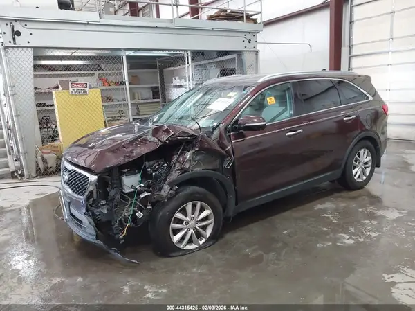 5XYPG4A34GG072723 2016 KIA SORENTO - Image 2