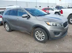 5XYPG4A34GG073497 2016 KIA SORENTO