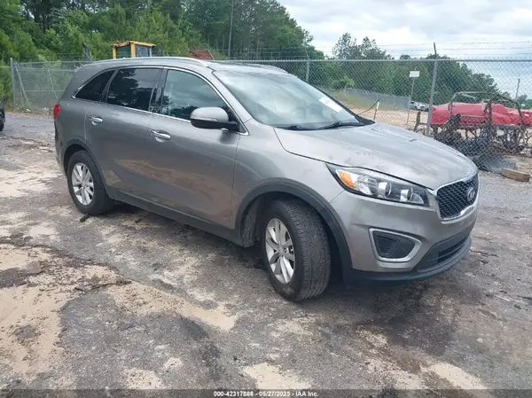 5XYPG4A34GG077386 2016 KIA SORENTO - Image 1