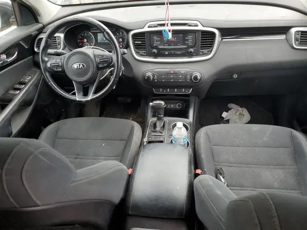 5XYPG4A34GG084340 2016 KIA SORENTO - Image 8