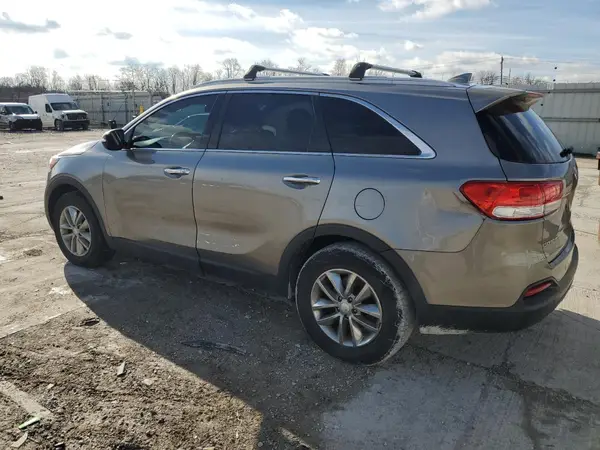 5XYPG4A34GG086122 2016 KIA SORENTO - Image 2