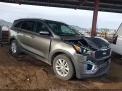 5XYPG4A34GG087240 2016 KIA SORENTO