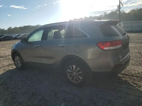 5XYPG4A34GG087318 2016 KIA SORENTO - Image 2