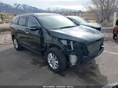 5XYPG4A34GG098917 2016 KIA SORENTO