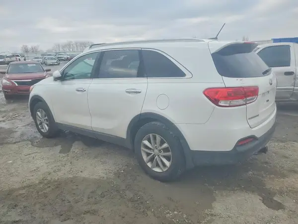 5XYPG4A34GG116557 2016 KIA SORENTO - Image 2