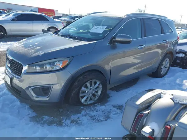 5XYPG4A34GG117353 2016 KIA SORENTO - Image 2