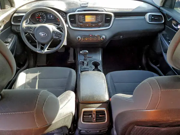 5XYPG4A34GG118762 2016 KIA SORENTO - Image 8