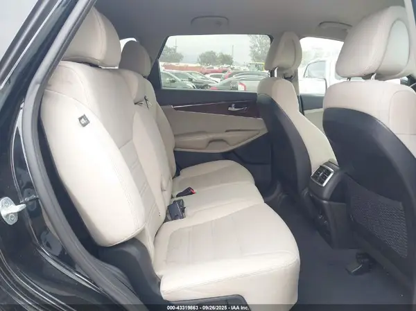 5XYPG4A34GG126795 2016 KIA SORENTO - Image 8