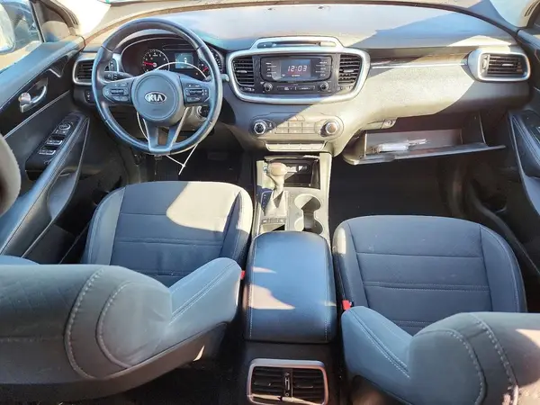 5XYPG4A34GG135545 2016 KIA SORENTO - Image 8