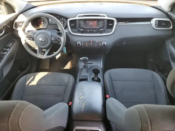 5XYPG4A34GG146500 2016 KIA SORENTO - Image 8