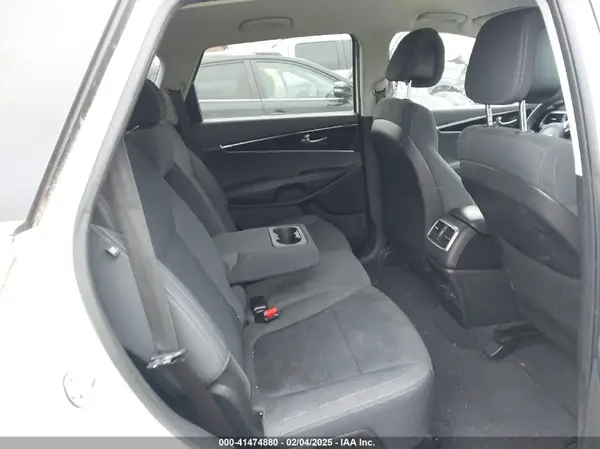 5XYPG4A34GG147873 2016 KIA SORENTO - Image 8