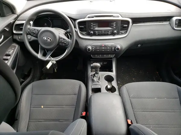 5XYPG4A34GG161983 2016 KIA SORENTO - Image 8