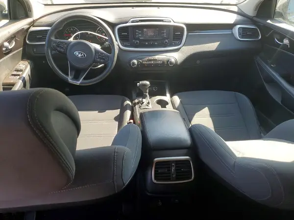 5XYPG4A34GG168979 2016 KIA SORENTO - Image 8