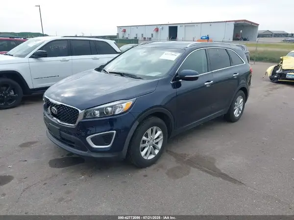 5XYPG4A34GG170358 2016 KIA SORENTO - Image 2