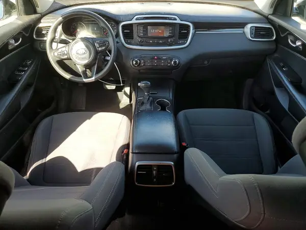 5XYPG4A34GG173857 2016 KIA SORENTO - Image 8