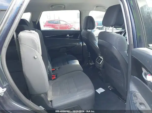5XYPG4A34GG183515 2016 KIA SORENTO - Image 8