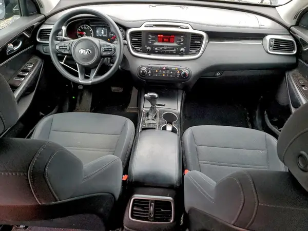 5XYPG4A34HG194435 2017 KIA SORENTO - Image 8