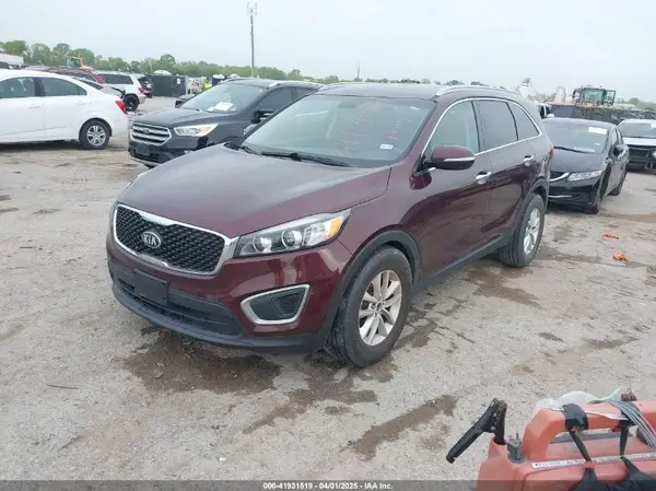 5XYPG4A34HG197691 2017 KIA SORENTO - Image 2