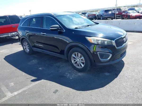 5XYPG4A34HG203540 2017 KIA SORENTO - Image 1