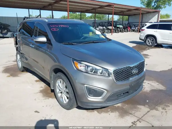 5XYPG4A34HG209130 2017 KIA SORENTO - Image 1