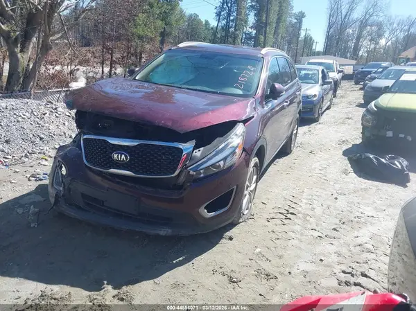 5XYPG4A34HG218720 2017 KIA SORENTO - Image 2
