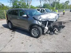 5XYPG4A34HG223545 2017 KIA SORENTO