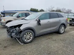 5XYPG4A34HG223609 2017 KIA SORENTO
