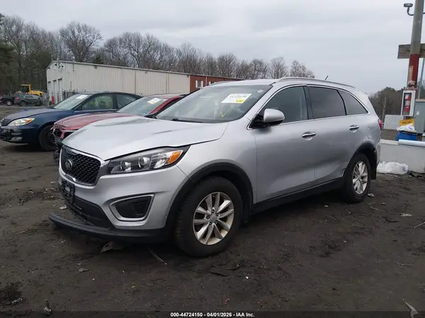 5XYPG4A34HG233248 2017 KIA SORENTO - Image 2
