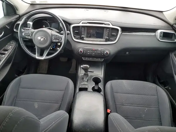 5XYPG4A34HG241561 2017 KIA SORENTO - Image 8