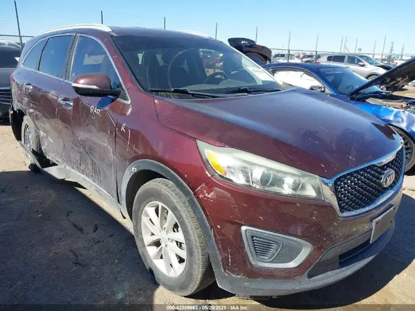 5XYPG4A34HG244475 2017 KIA SORENTO - Image 1
