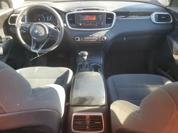 5XYPG4A34HG248462 2017 KIA SORENTO - Image 8