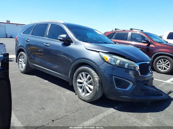 5XYPG4A34HG248526 2017 KIA SORENTO - Image 1