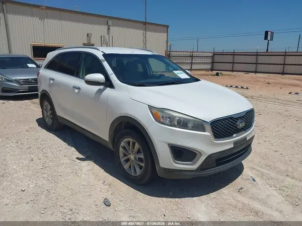 5XYPG4A34HG251684 2017 KIA SORENTO - Image 1