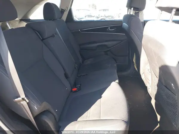 5XYPG4A34HG255511 2017 KIA SORENTO - Image 8