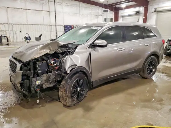 5XYPG4A34HG257159 2017 KIA SORENTO - Image 1