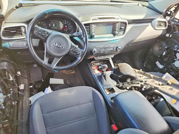 5XYPG4A34HG267433 2017 KIA SORENTO - Image 8