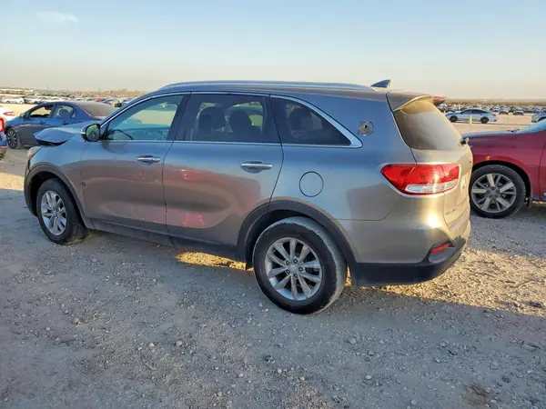 5XYPG4A34HG270302 2017 KIA SORENTO - Image 2