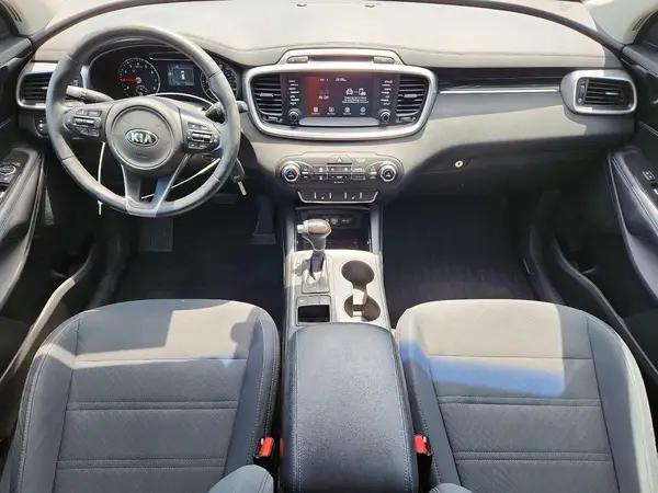 5XYPG4A34HG271627 2017 KIA SORENTO - Image 8