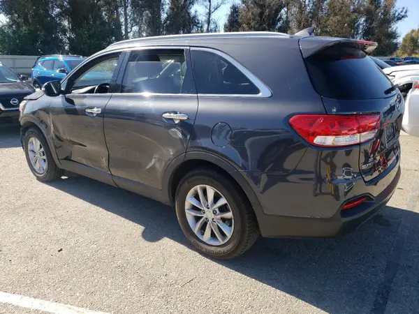 5XYPG4A34HG297306 2017 KIA SORENTO - Image 2
