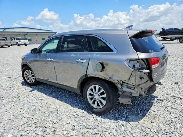 5XYPG4A34HG298150 2017 KIA SORENTO - Image 2