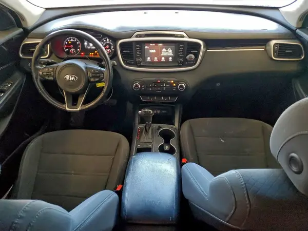 5XYPG4A34HG299508 2017 KIA SORENTO - Image 8