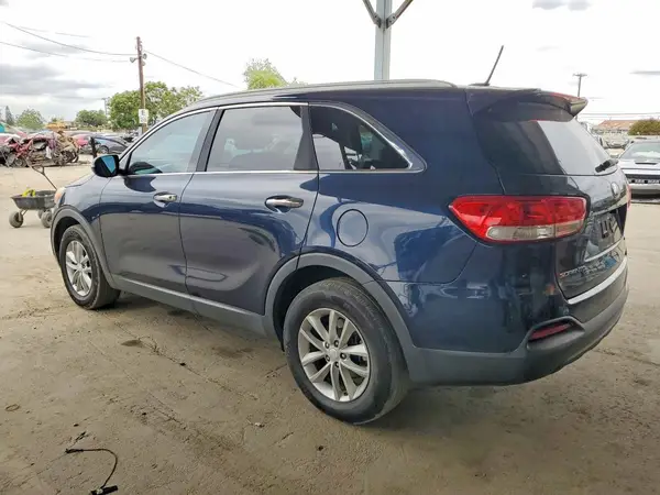 5XYPG4A34HG336573 2017 KIA SORENTO - Image 2