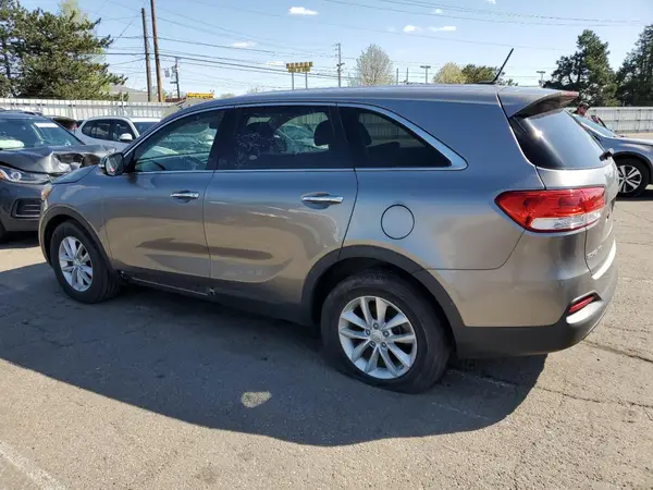 5XYPG4A34HG336959 2017 KIA SORENTO - Image 2