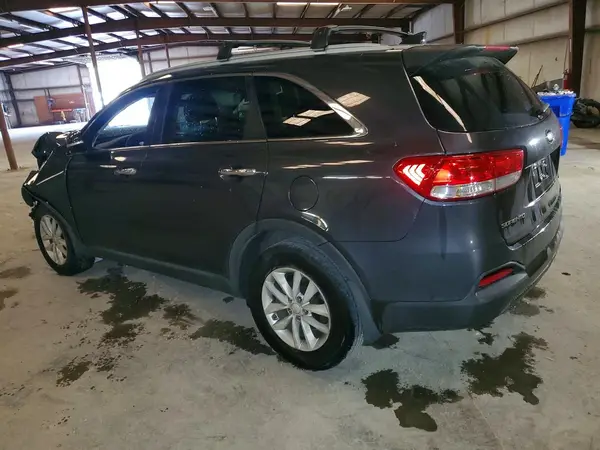 5XYPG4A34JG339852 2018 KIA SORENTO - Image 2