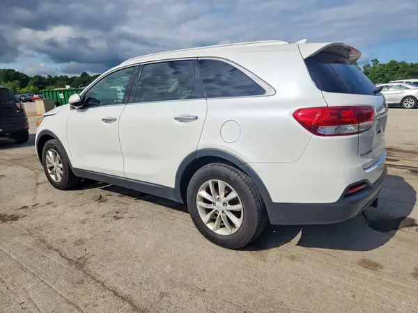5XYPG4A34JG340175 2018 KIA SORENTO - Image 2